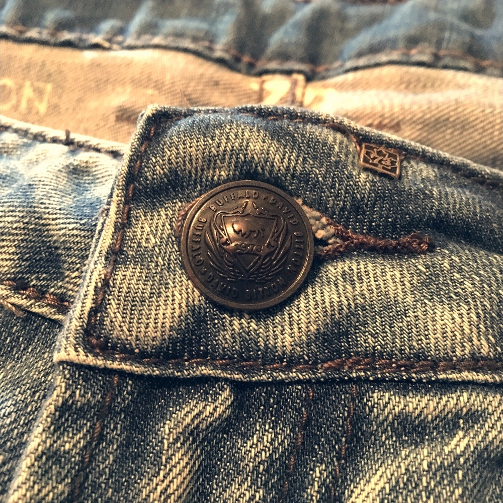 Buffalo Jeans SIX David Bitton 33 x 32 Slim NWOT